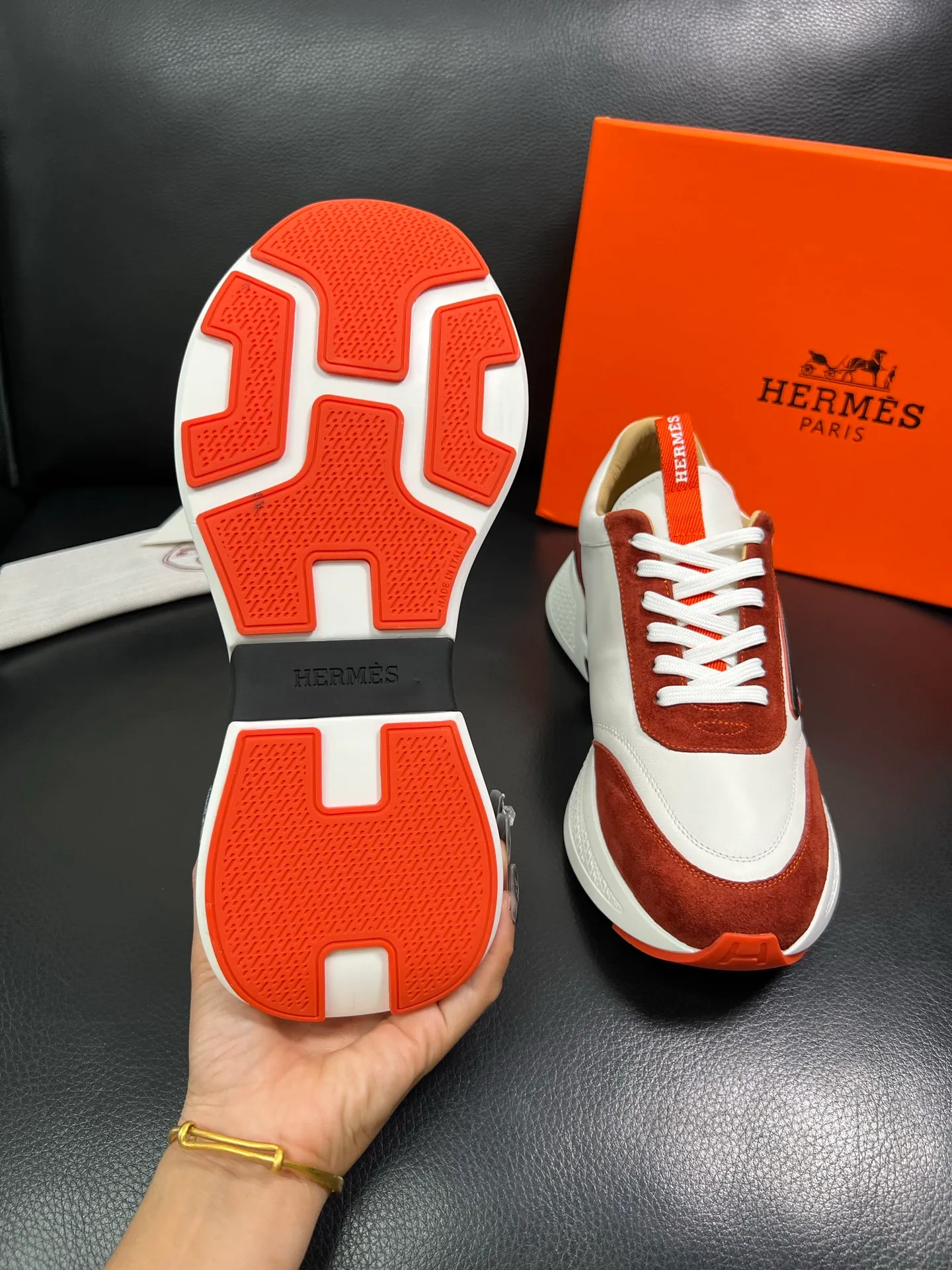 Men's men's shoes 💰840 Hermes top purchasing Hermes counter synchronization, original factory configuration, original cowhide fabric imported from Italy, high-quality splicing technology, fully imported water-dyed cowhide lining, soles: original factory special soles are super comfortable, original factory and single goods are high quality, welcome to compare and synchronize with counters, code number 39-44 (customized 38 45) 85863